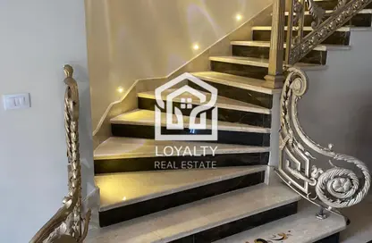 Villa - 6 Bedrooms - 6 Bathrooms for sale in The Residences - Hyde Park - New Cairo City - Cairo