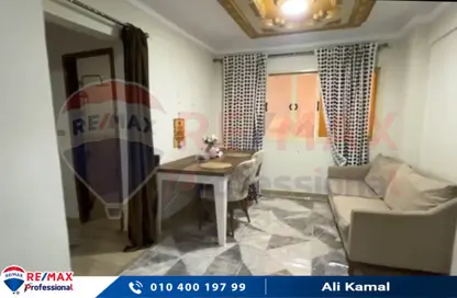 شقة - 2 غرف نوم - 1 حمام للايجار في شارع مصطفي كامل - سموحة - حي شرق - الاسكندرية