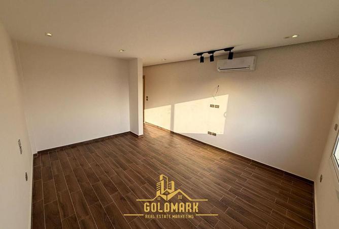 8353851 - صورة العقار 3