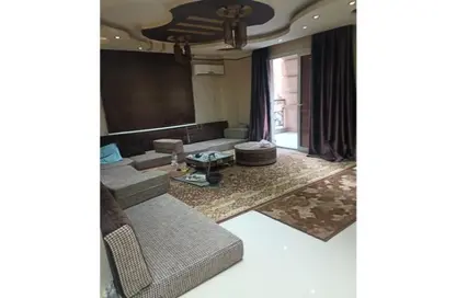 Apartment - 3 Bedrooms - 2 Bathrooms for sale in Al Hegaz St. - El Mahkama Square - Heliopolis - Masr El Gedida - Cairo