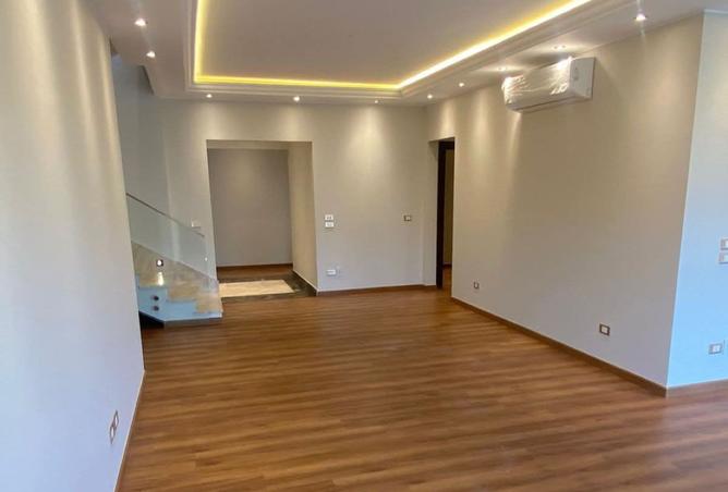 8395322 - Property Image 2