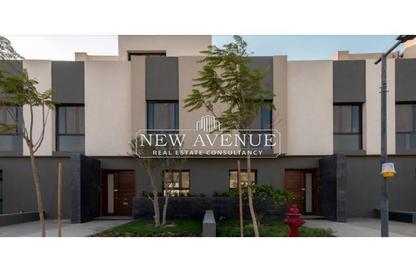 Townhouse - 3 Bedrooms - 3 Bathrooms for sale in Al Burouj Compound - El Shorouk Compounds - Shorouk City - Cairo