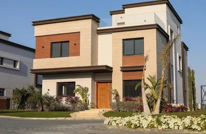 Villa - 3 Bedrooms - 4 Bathrooms for sale in Azzar - 5th Settlement Compounds - The 5th Settlement - New Cairo City - Cairo