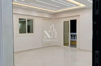 Apartment - 3 Bedrooms - 2 Bathrooms for sale in Amam Al Maahed St. - 1st District - 6 October City - Giza