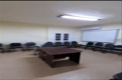 مساحات مكتبية - استوديو - 2 حمامات للايجار في المهندسين - الجيزة