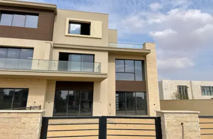 Townhouse - 4 Bedrooms - 4 Bathrooms for sale in The Estates - Sheikh Zayed Compounds - Sheikh Zayed City - Giza