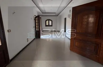 Apartment - 4 Bedrooms - 2 Bathrooms for rent in Fatma Al Sharbatly Mosque - District 3 - The 5th Settlement - New Cairo City - Cairo