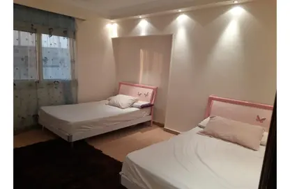 Apartment - 3 Bedrooms - 2 Bathrooms for rent in Zahraa Al Maadi St. - Degla - Hay El Maadi - Cairo