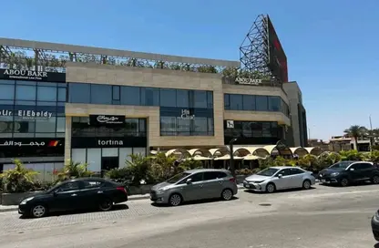 Office Space - Studio - 2 Bathrooms for sale in Zed Towers - Sheikh Zayed Compounds - Sheikh Zayed City - Giza Office Space - Studio - 2 Bathrooms for sale in Zed Towers - Sheikh Zayed Compounds - Sheikh Zayed City - Giza