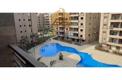 Apartment - 3 Bedrooms - 2 Bathrooms for sale in Al Imam Malik St. - 6th District - Obour City - Qalyubia