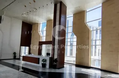 Office Space - Studio - 1 Bathroom for sale in Concord Plaza - South Investors Area - New Cairo City - Cairo