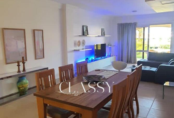 8263732 - Property Image 2