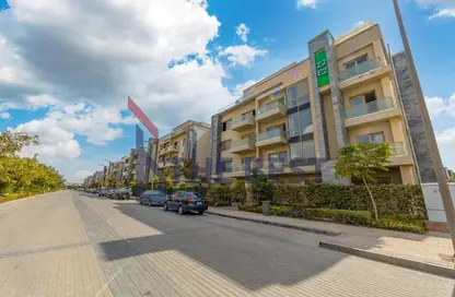 Apartment - 3 Bedrooms - 3 Bathrooms for sale in American University Housing District - 5th Settlement Compounds - The 5th Settlement - New Cairo City - Cairo