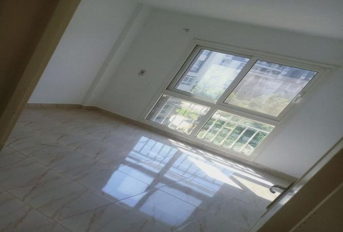 8121774 - Property Image 3