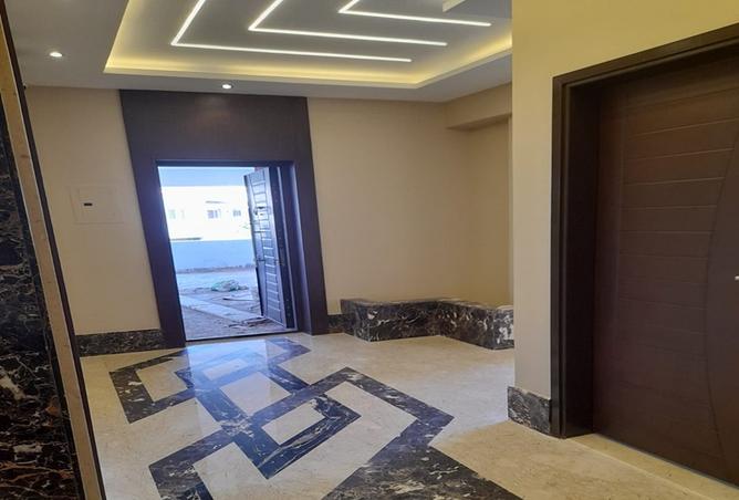 7973237 - Property Image 3