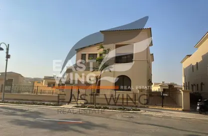 Villa - 5 Bedrooms - 5 Bathrooms for sale in Levana - Uptown Cairo - Mokattam - Cairo