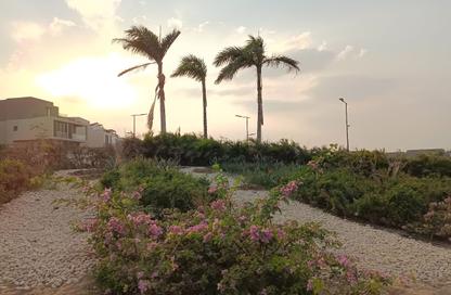 Apartment - 3 Bedrooms - 3 Bathrooms for sale in Sodic East - 6th District - New Heliopolis - Cairo