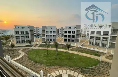 Townhouse - 3 Bedrooms - 4 Bathrooms for sale in Hyde Park - 5th Settlement Compounds - The 5th Settlement - New Cairo City - Cairo