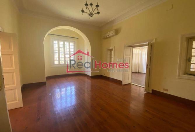 8184787 - Property Image 3