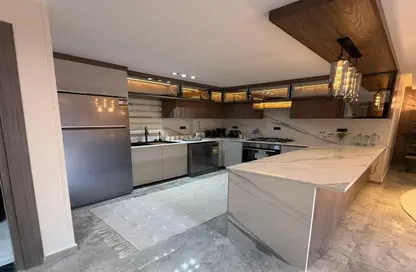 شقة - 3 غرف نوم - 3 حمامات للبيع في ناميا وست - الشيخ زايد - الجيزة