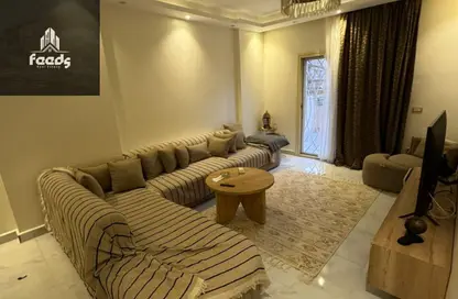 Apartment - 3 Bedrooms - 1 Bathroom for sale in North Lotus - El Lotus - New Cairo City - Cairo