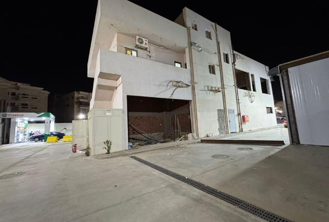 8251540 - صورة العقار 3