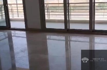 Apartment - 3 Bedrooms - 3 Bathrooms for rent in The Fourteen Golf Residences - Uptown Cairo - Mokattam - Cairo