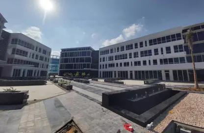 Shop - Studio - 2 Bathrooms for rent in Smart Village - Cairo Alexandria Desert Road - 6 October City - Giza