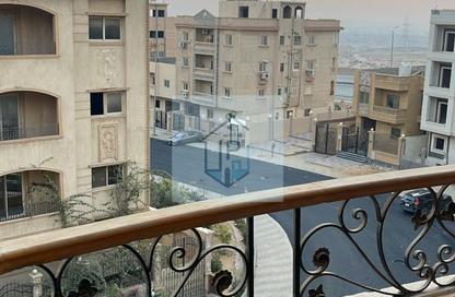 Apartment - 2 Bedrooms - 2 Bathrooms for sale in Gardenia Springs - Ext North Inves Area - New Cairo City - Cairo