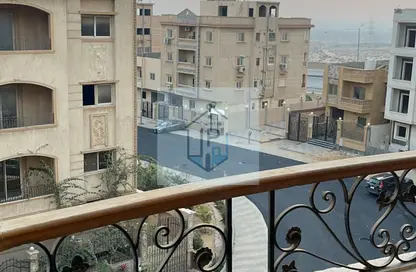 Apartment - 2 Bedrooms - 2 Bathrooms for sale in Gardenia Springs - Ext North Inves Area - New Cairo City - Cairo