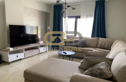 Apartment - 2 Bedrooms - 2 Bathrooms for sale in Moon Residences - Fifth Square - The 5th Settlement - New Cairo City - Cairo
