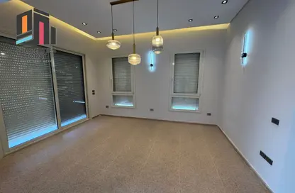 Twin House - 4 Bedrooms - 4 Bathrooms for rent in New Giza - Cairo Alexandria Desert Road - 6 October City - Giza