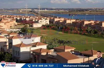 فيلا - 4 غرف نوم - 3 حمامات للبيع في اليكس ويست - كمبوندات الاسكندرية - الاسكندرية