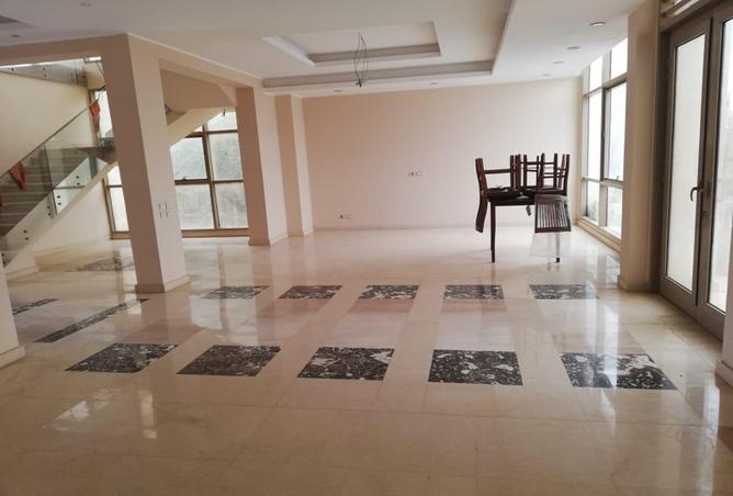 7993940 - Property Image 3
