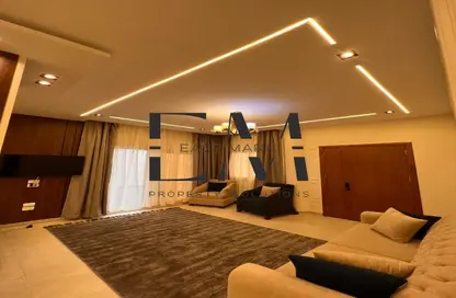 شقة - 2 غرف نوم - 2 حمامات للايجار في عمارات النرجس - النرجس - مدينة القاهرة الجديدة - القاهرة