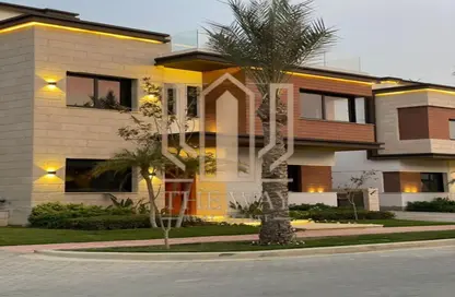 Villa - 5 Bedrooms - 5 Bathrooms for sale in Azzar - 5th Settlement Compounds - The 5th Settlement - New Cairo City - Cairo