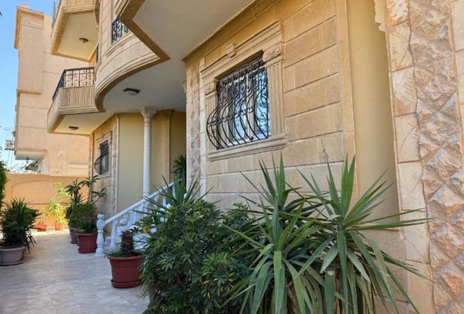 7997407 - Property Image 2
