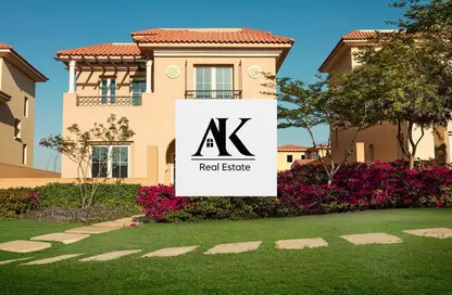 Townhouse - 2 Bedrooms - 3 Bathrooms for sale in Hyde Park - New Cairo City - Cairo