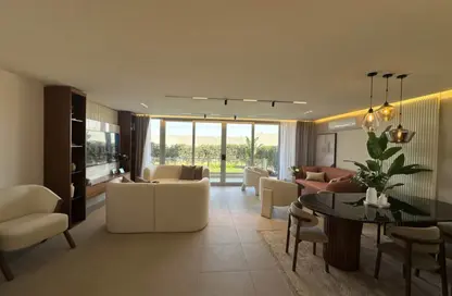 شقة - 3 غرف نوم - 3 حمامات للبيع في 6 ويست - بيفرلي هيلز - كمبوندات الشيخ زايد - الشيخ زايد - الجيزة