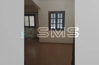 Apartment - 3 Bedrooms - 3 Bathrooms for rent in Area D - Ganoob El Acadimia - New Cairo City - Cairo