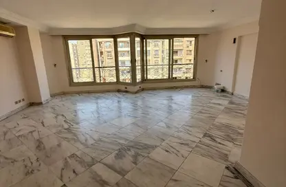Apartment - 3 Bedrooms - 2 Bathrooms for sale in Al Sahaba St. Square - Dokki - Giza