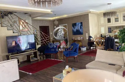 Duplex - 3 Bedrooms - 3 Bathrooms for sale in Casa - Sheikh Zayed Compounds - Sheikh Zayed City - Giza
