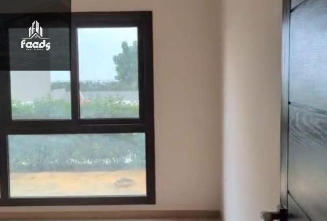 8221831 - Property Image 3