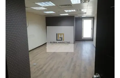 مساحات مكتبية - استوديو - 2 حمامات للايجار في شارع مجمع البنوك - شارع التسعين الجنوبي - التجمع الخامس - مدينة القاهرة الجديدة - القاهرة