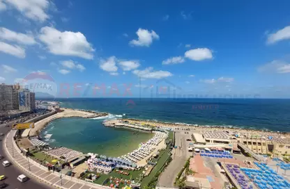 Apartment - 2 Bedrooms - 2 Bathrooms for rent in Saba Basha - Hay Sharq - Alexandria