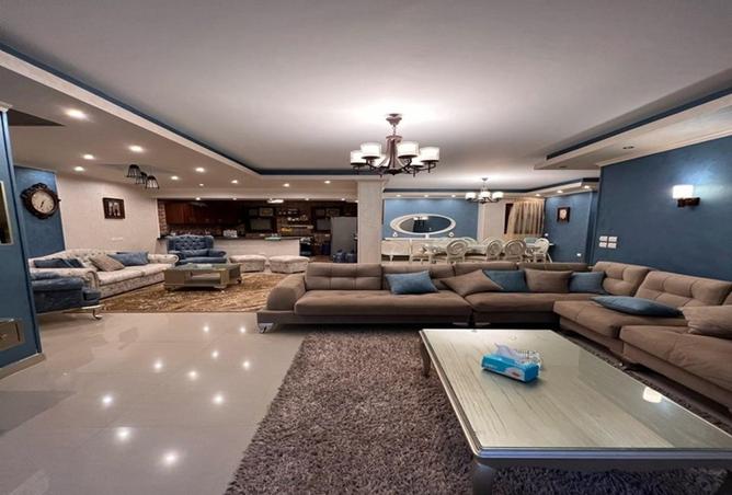 8286955 - Property Image 3