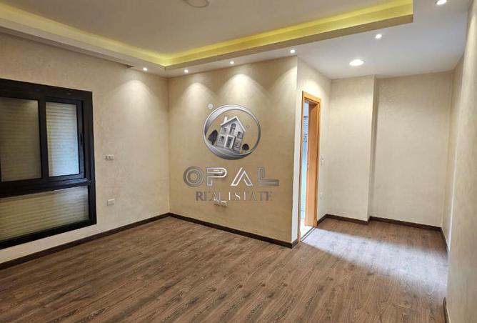 7454056 - Property Image 3