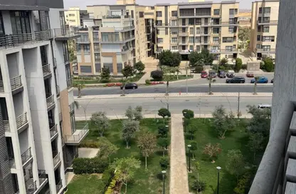 Apartment - 3 Bedrooms - 3 Bathrooms for sale in Madinaty - Cairo