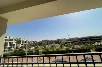 شقة - 3 غرف نوم - 3 حمامات للايجار في مون ريزيدنس - فيفث سكوير - التجمع الخامس - مدينة القاهرة الجديدة - القاهرة