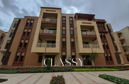 Apartment - 3 Bedrooms - 3 Bathrooms for sale in Green 5 - 6 October Compounds - 6 October City - Giza